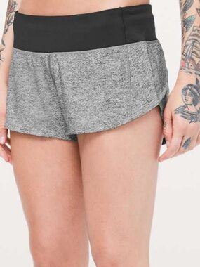 Lululemon Speed Up Short 2.5" Heather Lux Multi Black / Black size 6